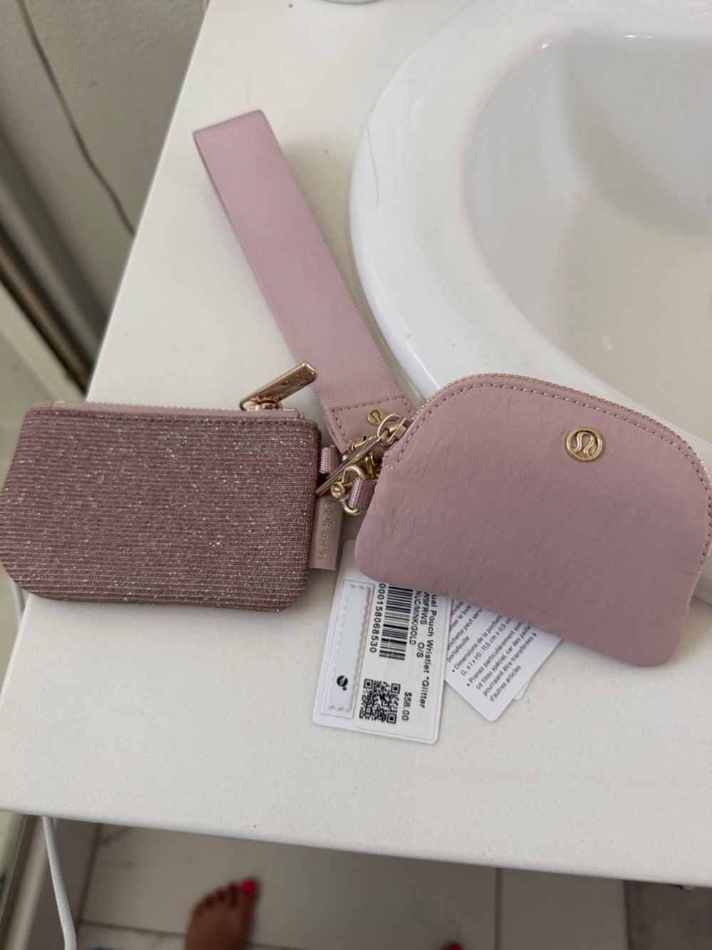 Lululemon dual pouch  Wristlet Keychain Set - Picture 4 of 6